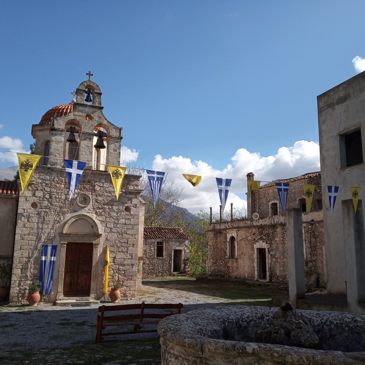 Viaje en grupo a Creta Nadiu Viatges Turismo Responsable