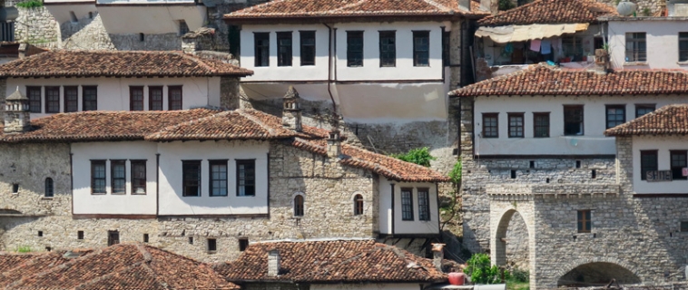 Berat: la ciudad de las mil ventanas de Albania